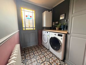 Photo 18- click for photo gallery